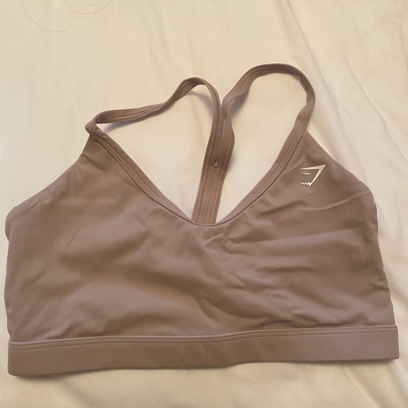 Gymshark Other - Gymshark vneck sportsbra